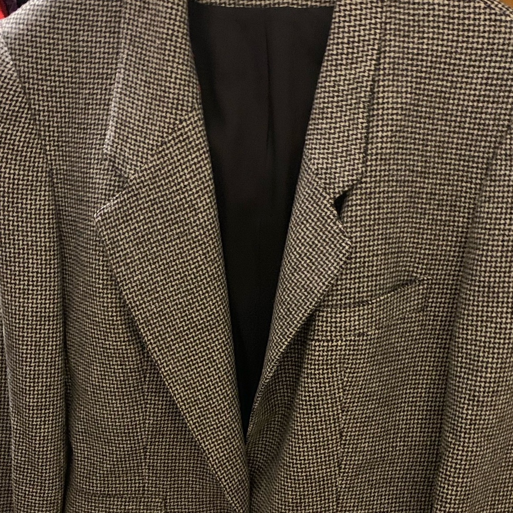 Vintage evan picone classic blazer. Beautiful!